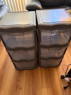 Three drawer plastic container