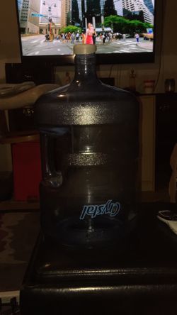 5 gallon water jugs