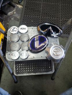 Car Emblems Center Rim Caps