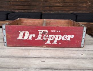 Vintage Dr Pepper Wooden Crate – Great Rustic Decor!