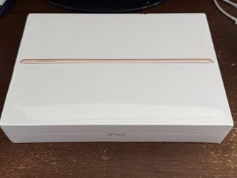 Apple iPad 8th Gen 32GB 10.2” Rose Gold