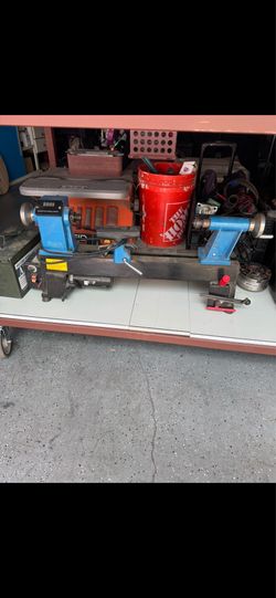 Central Machinery Mini Wood Lathe