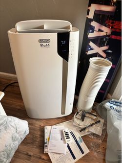 DeLonghi 3-in-1 Pinguino Portable AC