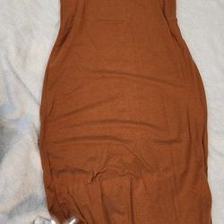 Long Dress With A Small Slit On Back