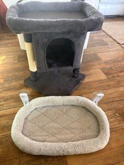 Cama flotante y rascador