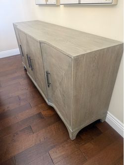 Bernhardt Albion Buffet
