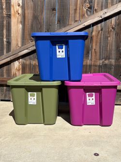 Sterilite 18 Gallon Storage Bin with lid