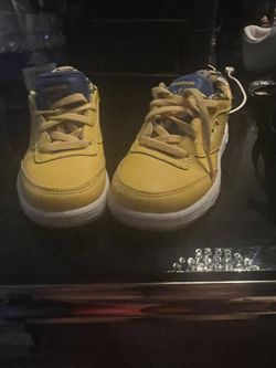 Toddler Boys Reebok Club minion