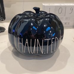 Rae Dunn Pumpkin