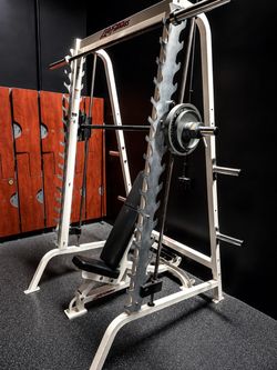 🔥 FOR SALE — LIFE FITNESS COMMERCIAL SMITH MACHINE 🔥