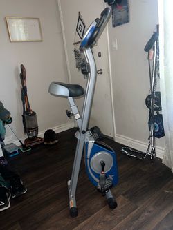 Collapsible stationary bike