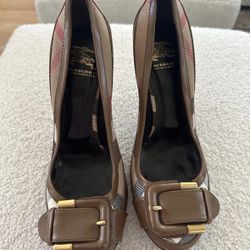 Burberry High Heels