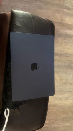 MacBook Air 13-Inch, M4, 2025
