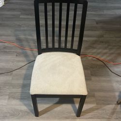 4x Black Dinning room Chairs 