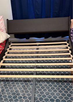 Free Queen Bed for pickup