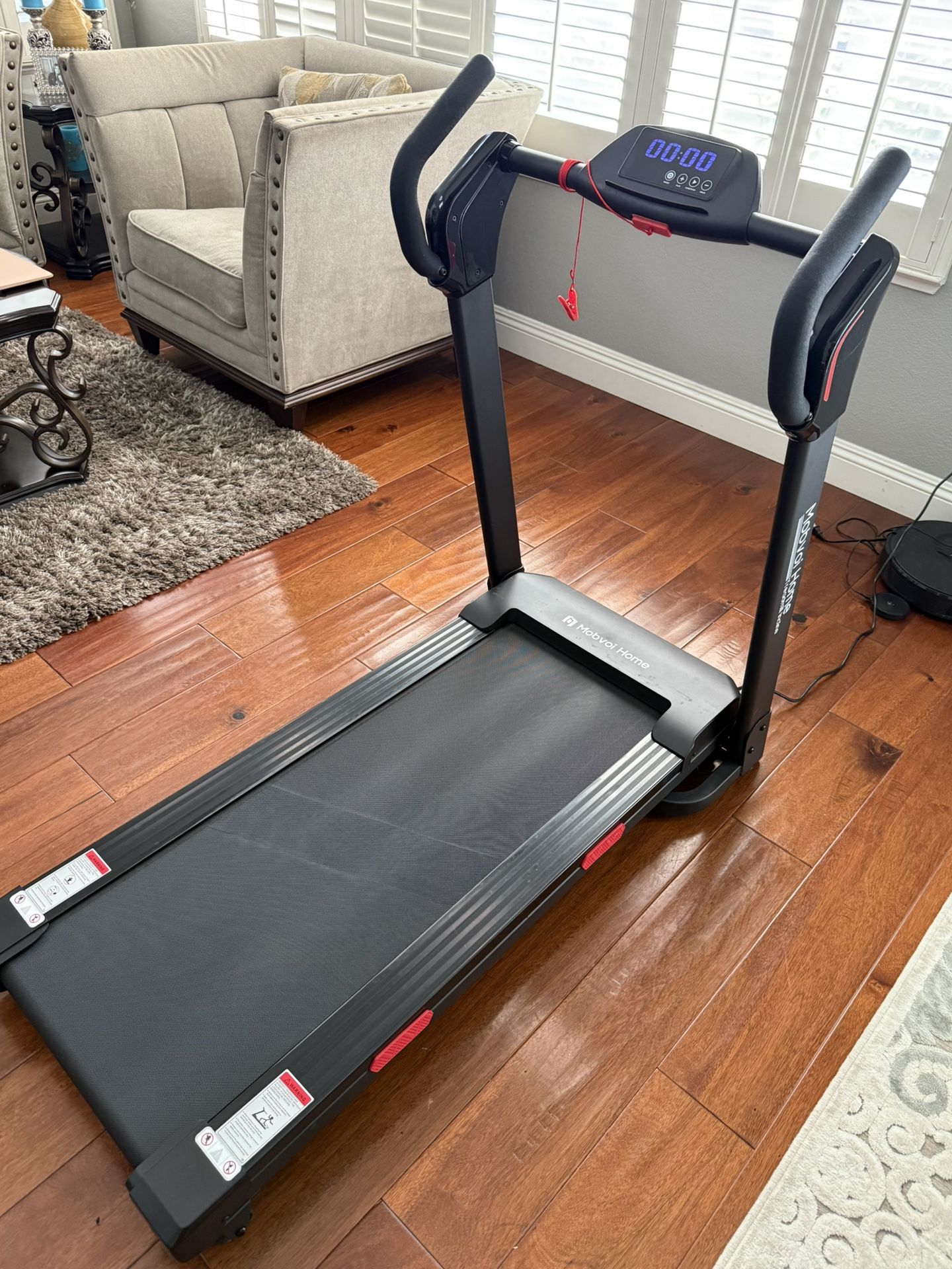Home Treadmill W/ Incline