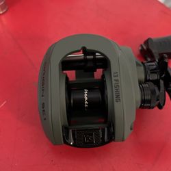 Origin  SC1 Right Handed Bait Caster Brand New