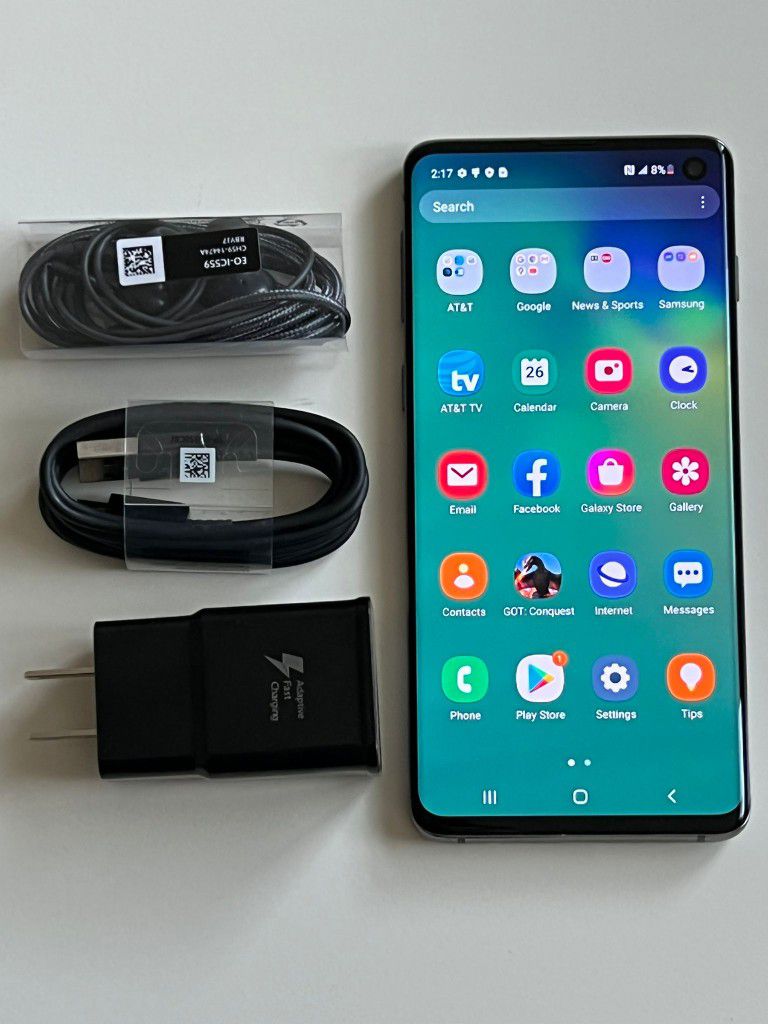 Samsung. S10. -unlocked- Excellent condition like new