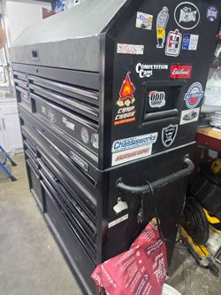 Large Husky Tool Box