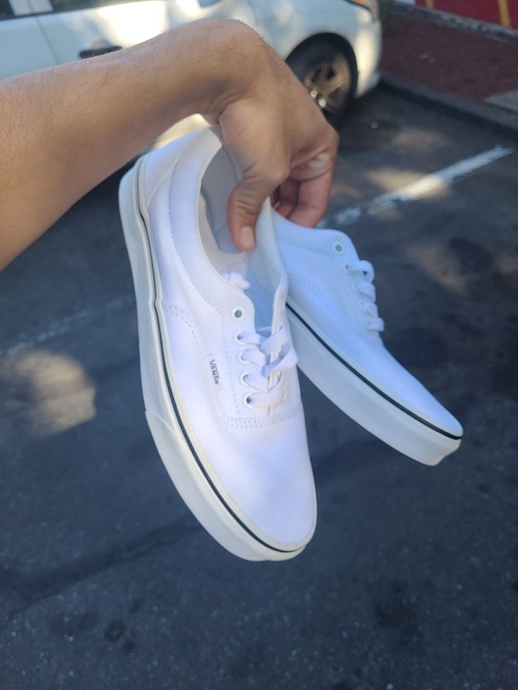 White Van's Size 9 In Men