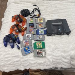 Nintendo 64 3 Controllers + 12 Games 