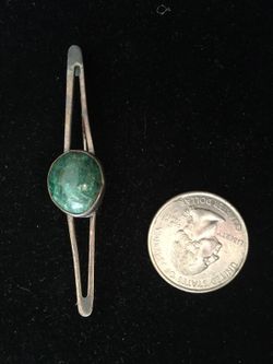 Silver and jade brooch pin