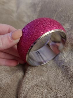 Cute sparkly bracelet