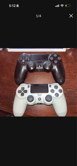 Sony Wireless PS4 Controllers (X2)