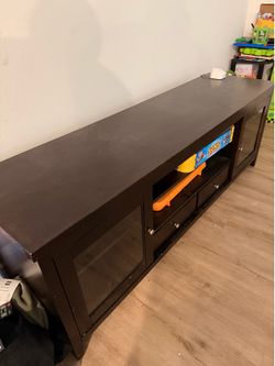 Tv stand with drawers
