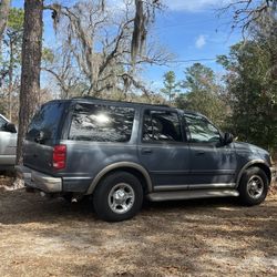 2002 Ford Expedition