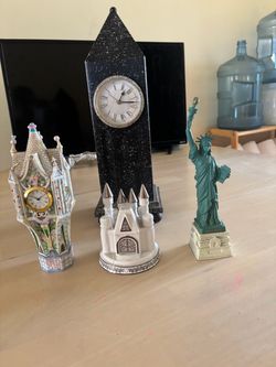 Decorative Figurine and Clock Collectibles Set of 4