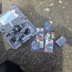 Dremel With Accessories 