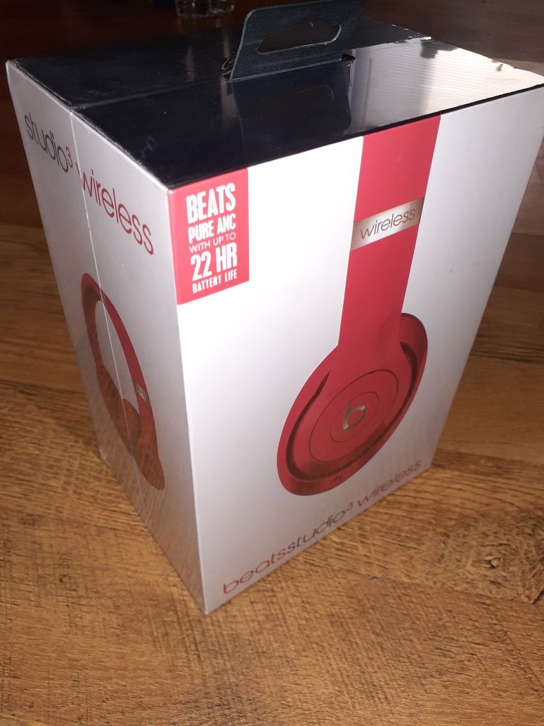 Dre beats studio 3 wireless new authentic