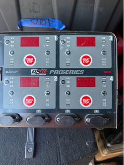 DSR ProSeries DSR125 4-Bank Battery Charger
