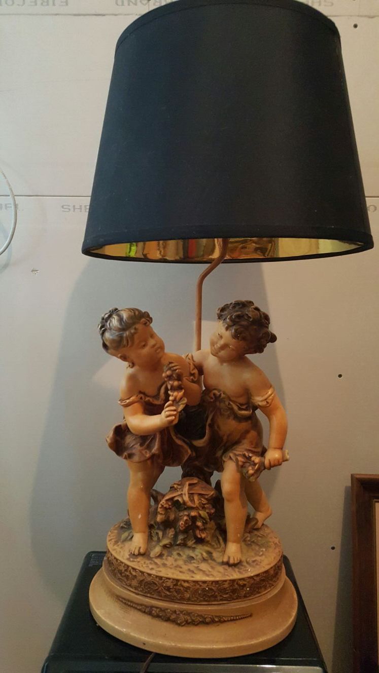 LARGE VINTAGE LAMP