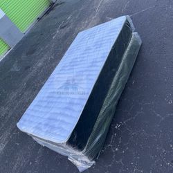Twin mattress and box spring set (2pc - new) 