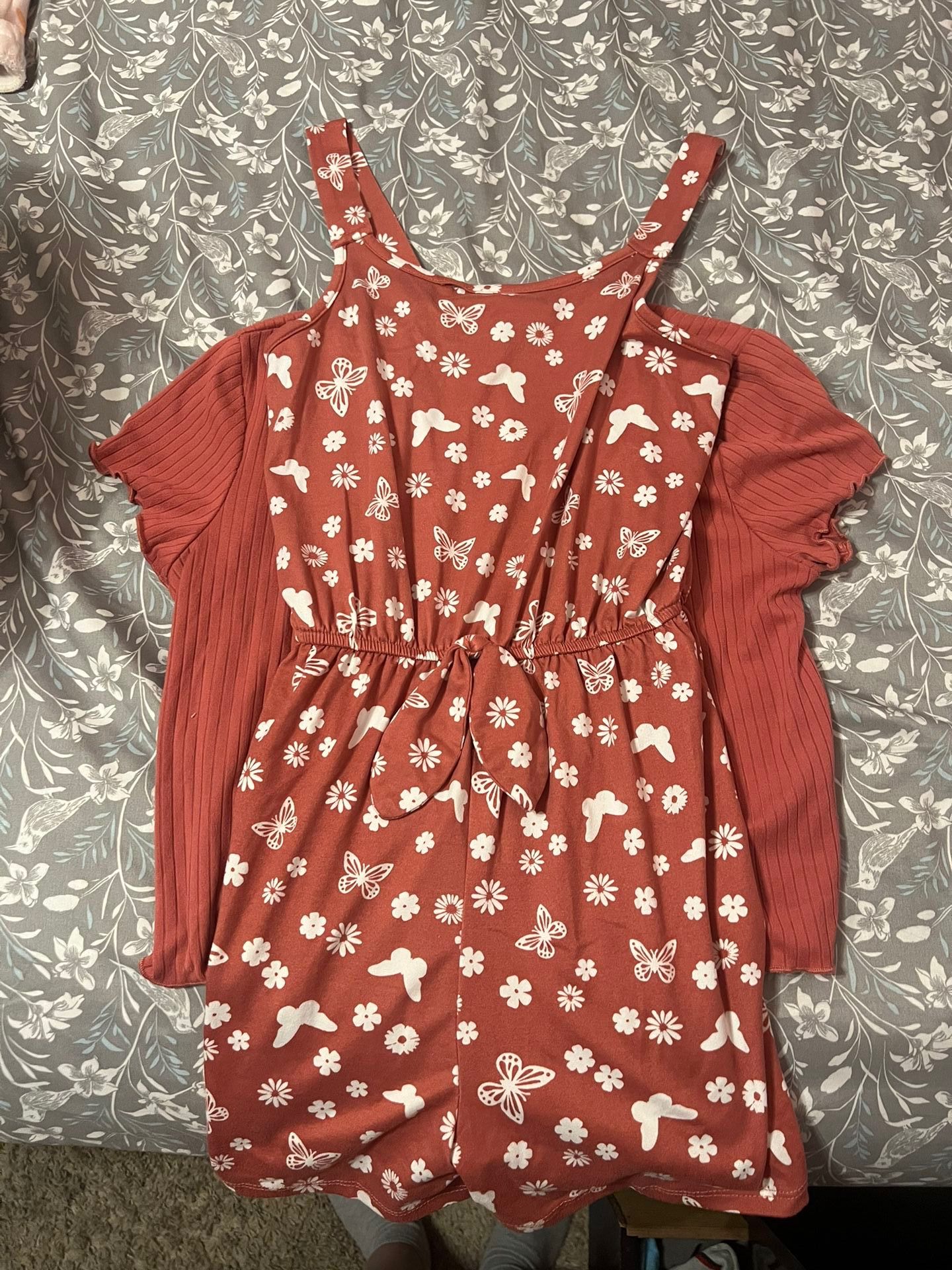 girls clothes