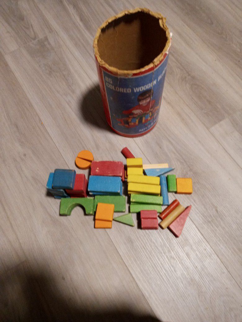 Vintage Colored Wooden Blocks Connor Toy Wausau Wisconsin!!!! 