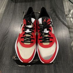 Jordan 85 Racer Chicago Size 11 Men