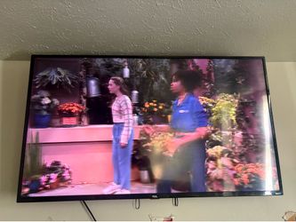 Roku tv 55”