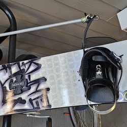 Atomic  Snowboard 
