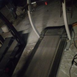 Treadmill 