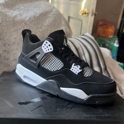 Selling Shoes