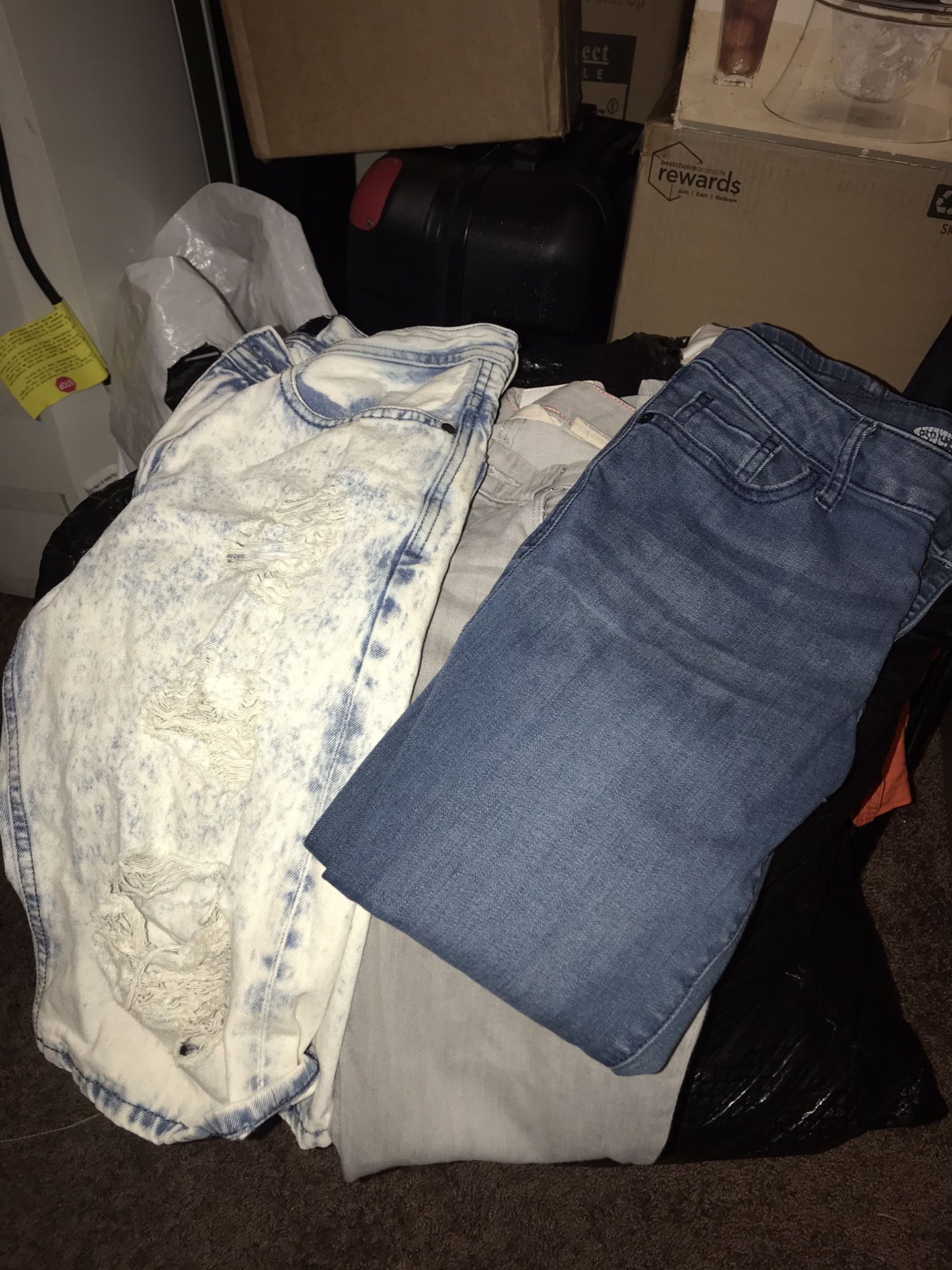 FREE BAG OF CLOTHES
