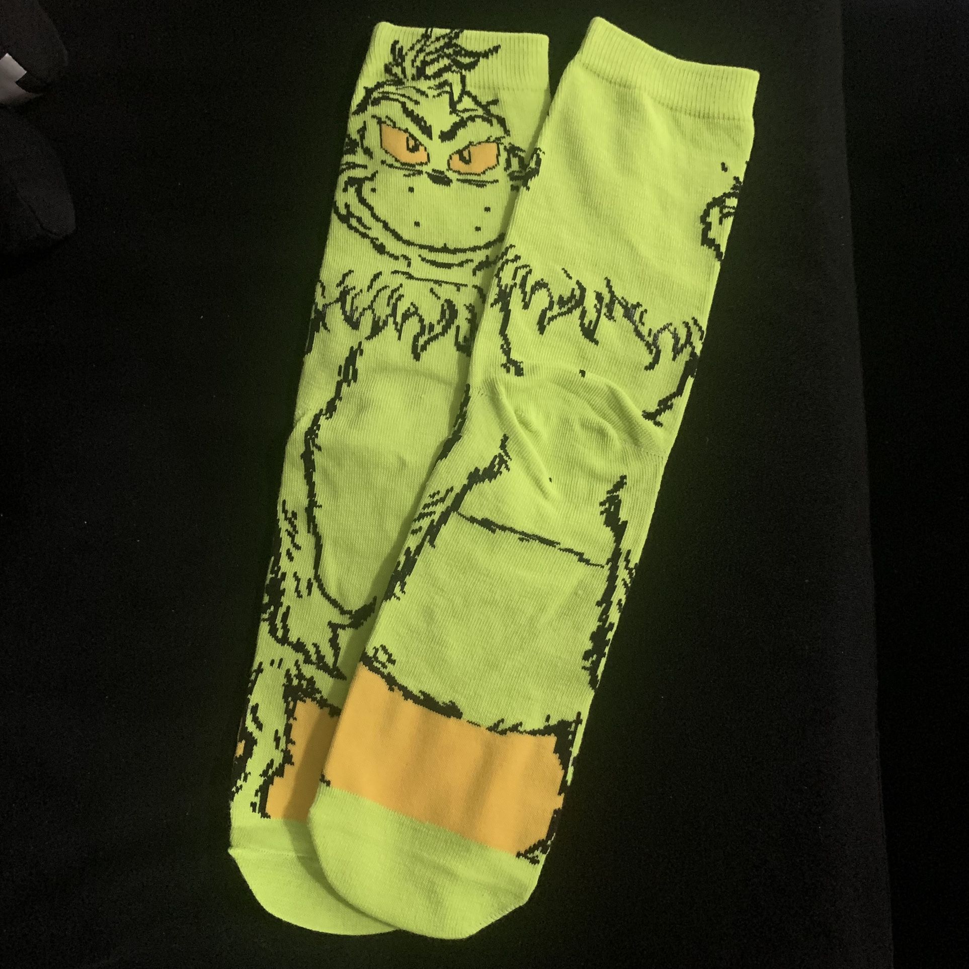 Unisex adult The Grinch Christmas socks