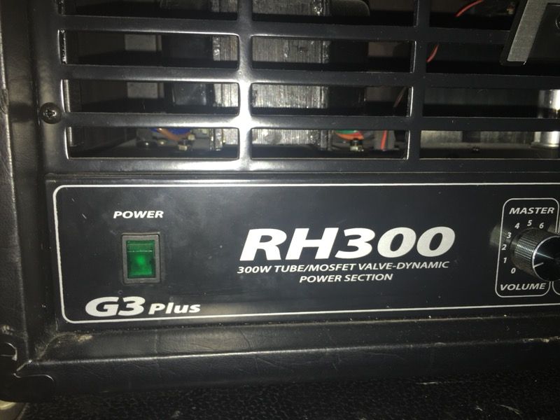 Randall RH300 G3 Plus with Behringer 4x12 Cab and 4 Way Footswitch