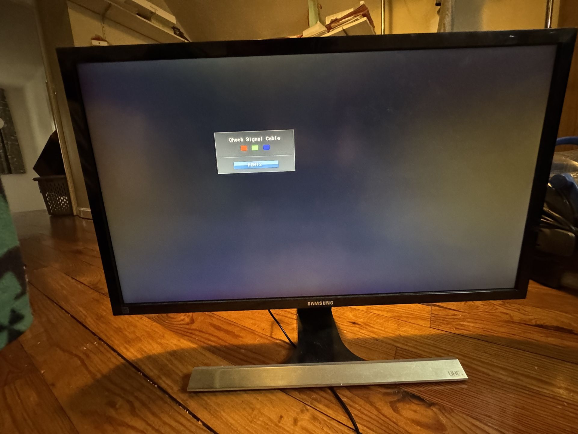 Samsung 4K 28” Monitor