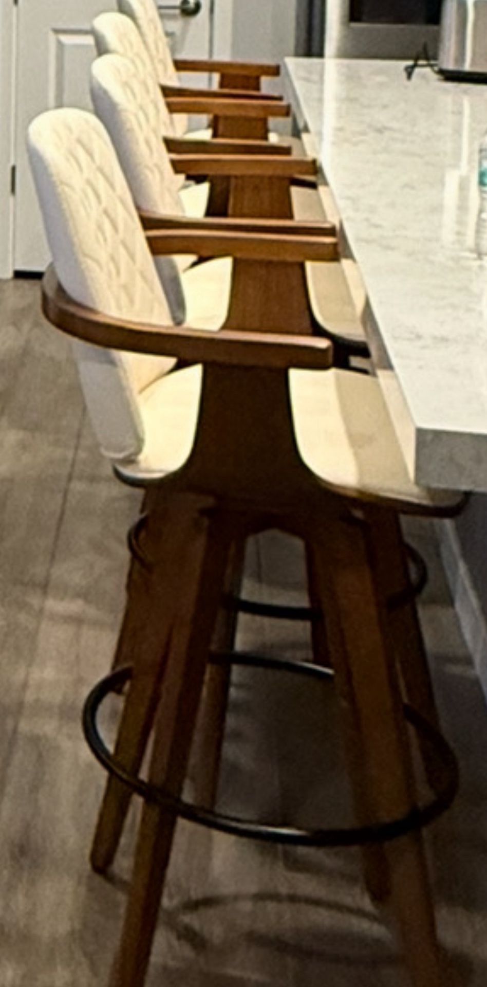 Swivel Bar Stools - Set of 4 - brand new