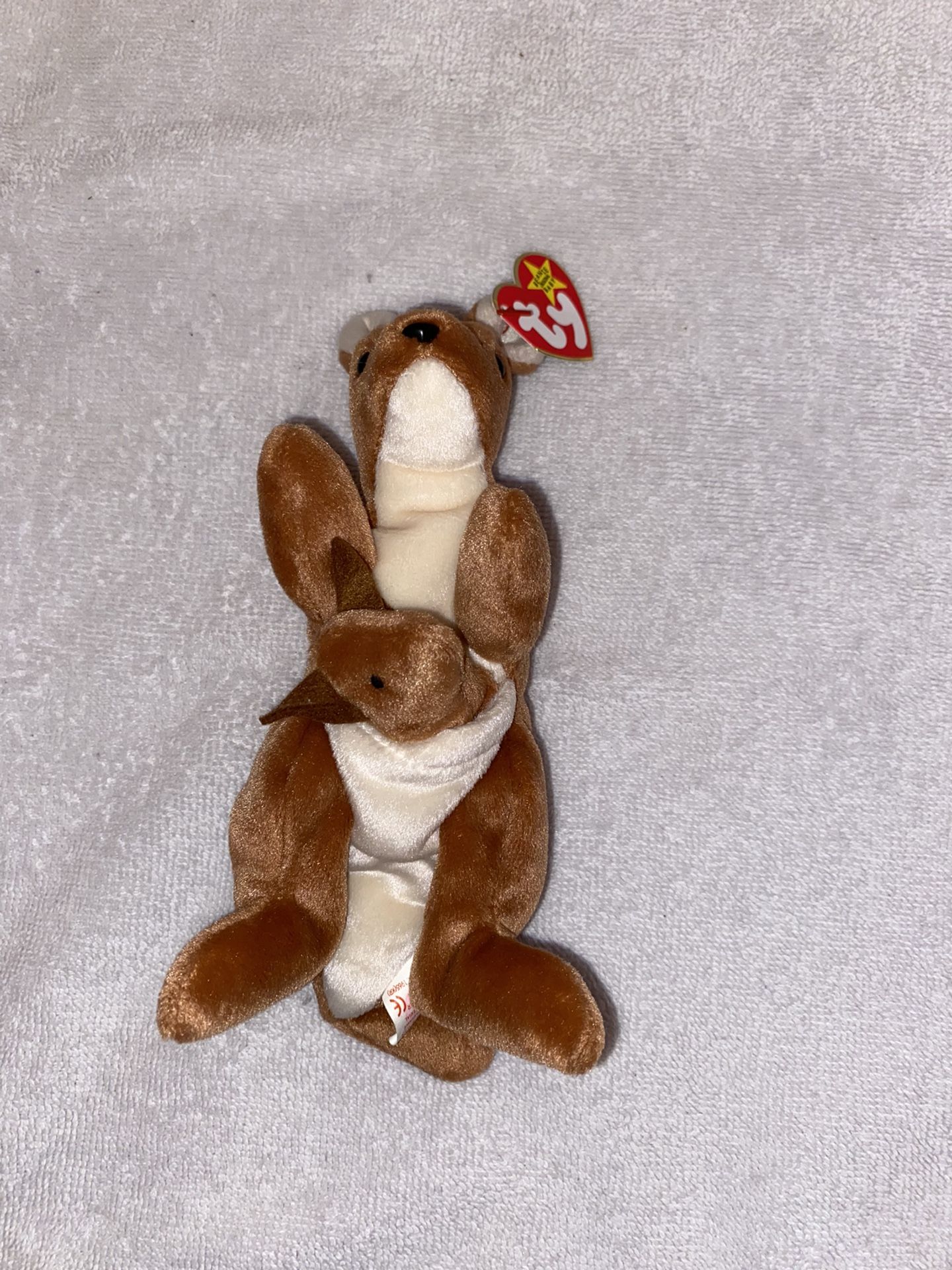 Ty Beanie Babies – Pouch Kangaroo 1996 RARE, ERRORS (Excellent, Retired, Baby).