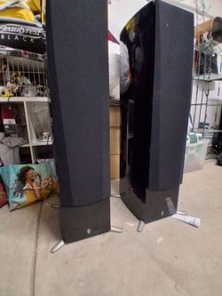 Yamaha Floorstanding Tower Speakers Pair